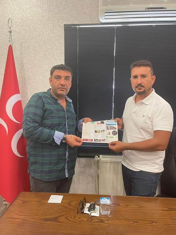 IleKuresel's tweet photo. Küresel Uyuşturucuyla Mücadele Eğitim Derneği Genel Başkanı Sn. Orhan KILIÇ ve Yönetimi, İl Başkan Yardımcımız Sn. Levent KAMA'yı ziyaret ederek, Uyuşturucuyla Mücadelede destek istedi. 
Kama, gerekli tüm desteği vereceklerini belirtti. https://t.co/iud4fS1Ctu