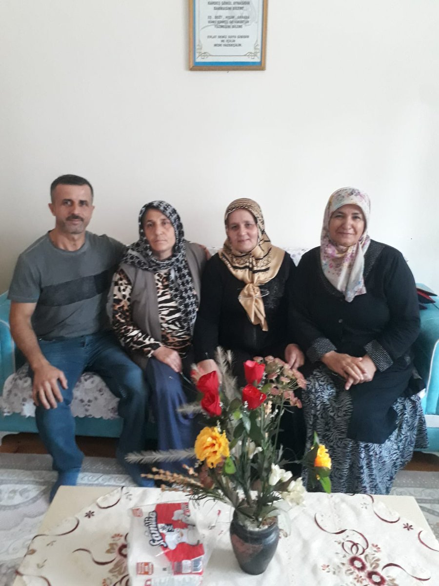 Sosyal Politikalar Başkanlığı Engelliler komisyonu Başkanımız Sn Firdevs Ertürk ile Kıbrıs Gazimiz Sn Fethi Özdemir ve eşi Emine hanımı hanelerinde ziyaret ettiler.
<a href="/hakanhanozcan/">Hakan Han ÖZCAN 🇹🇷</a> <a href="/hakanarol/">Hakan AROL🇹🇷</a> <a href="/ServetTurkayik/">Servet Türkayık🇹🇷</a> <a href="/Ertugrulcetin06/">Ertuğrul ÇETİN🇹🇷</a> <a href="/AkpartiAnkara/">AK Parti Ankara</a>