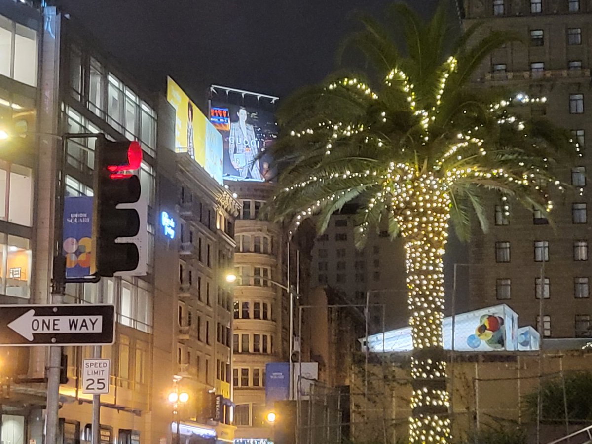 Moon_Synth_Bio's tweet image. Leaving SF #SIMBAM2022 @SIMB_Microbio.
Productive &amp;amp; had fun!
Visited @UCSF where my #postdoc training was done with @Geneticdesigner 
Met many people after many years of no in-person meeting. 
Finished 2 reviews for @NaturePortfolio etc.
Finishing my revision for @CellPressNews