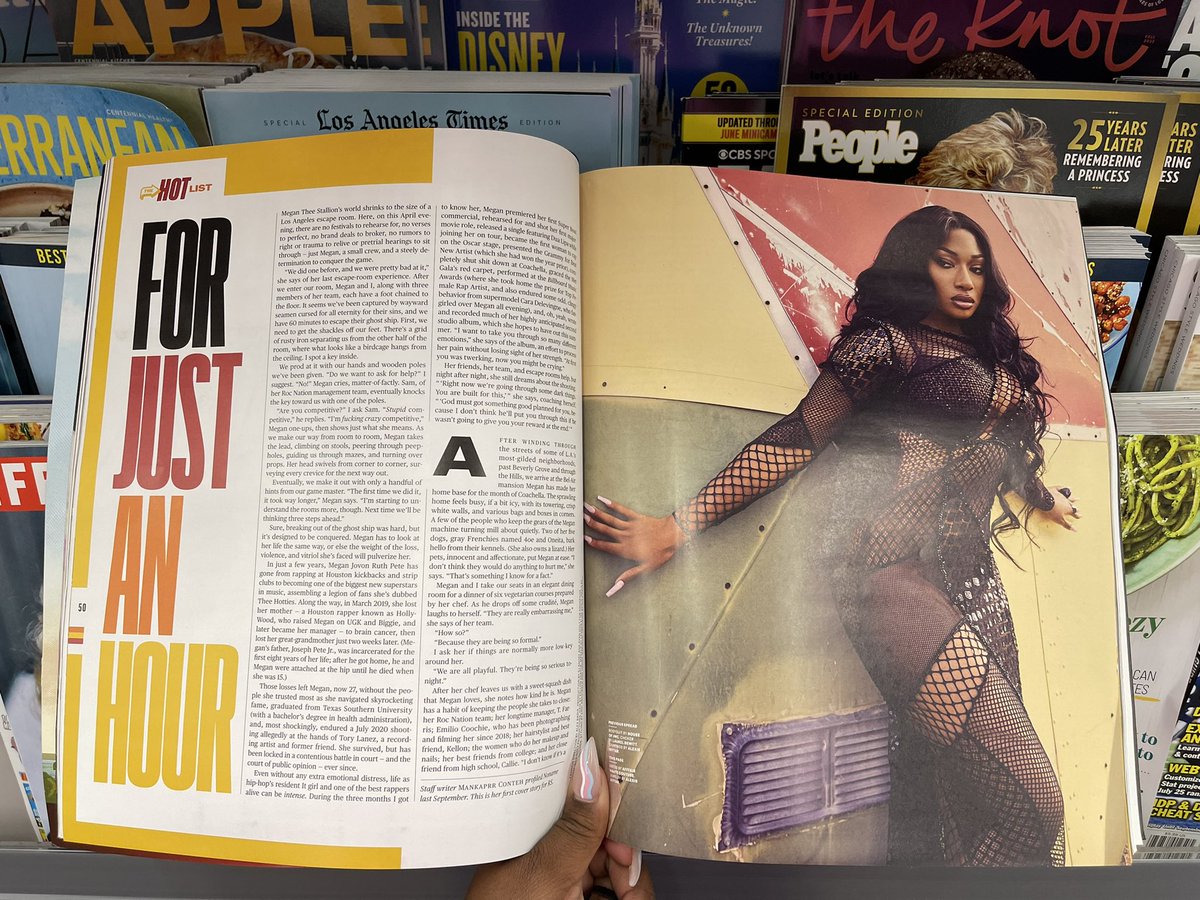 moremikigrace's tweet photo. Shout out to you, sis! Congrats on your first cover story for RS @Mankaprr! We love to see it 💕 https://t.co/1r7F6upOMN