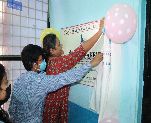 ashrayakruti's tweet image. The #PersistentFoundation team visited #AshrayAkruti Chandraangutta on  8,Aug 2022. Ms. Yogita Apte - CSR Leader, Mahalakshmi K - CSR Senior Executive &amp;amp; Pooja Kulkarni CSR Executive visited the Center to inaugurate #sciencelaboratory and interacted with #hearingimpaired students.