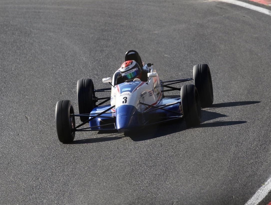 Former MI Young and International Racing Driver of the a Year <a href="/jdempseyracing/">Jordan Dempsey</a> has been blazing a trail in British Formula Ford this season! motorsportireland.com/Public/MI_News…