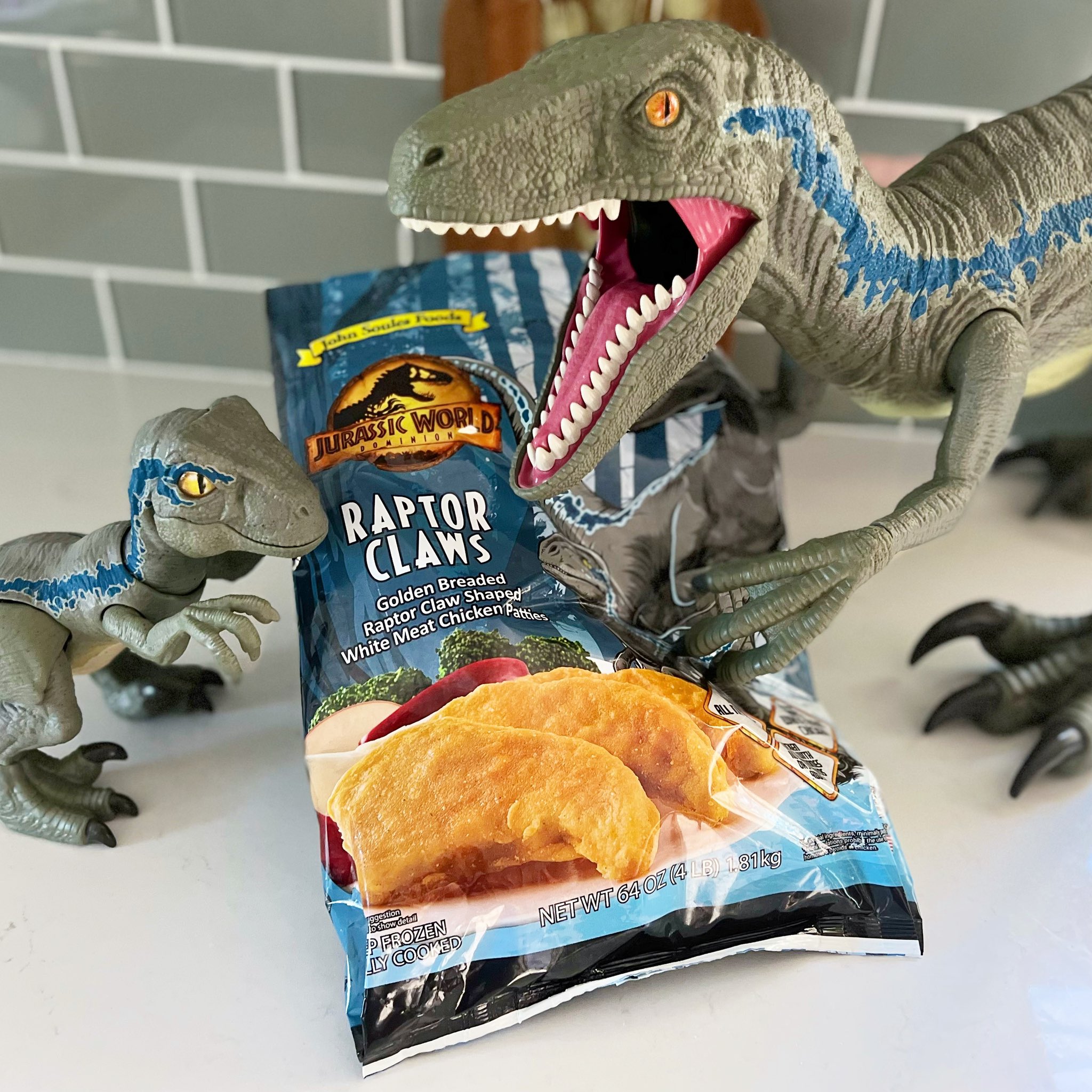 Collect Jurassic on X: TASTES LIKE CHICKEN! @johnsoulesfoods just dropped  the official chicken tenders of Jurassic World Dominion — appropriately  named “Raptor Claws”. They're delicious too, seasoned with just the right  amount