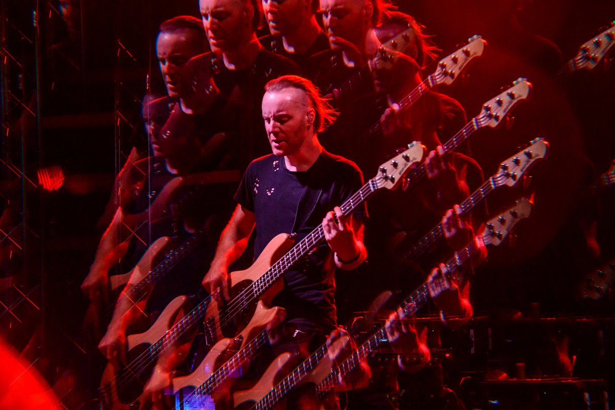 A myriad of bass face. 🤪
.
.
.
.
.
.
📷 : @virginiamariaphotography 

#thestandstills #thestandstillsband #bassplayer #bass #musicians #livemusicphotography #livemusic #rockband #liveshow #bassdaily #ernieballmusicman #ernieballstrings