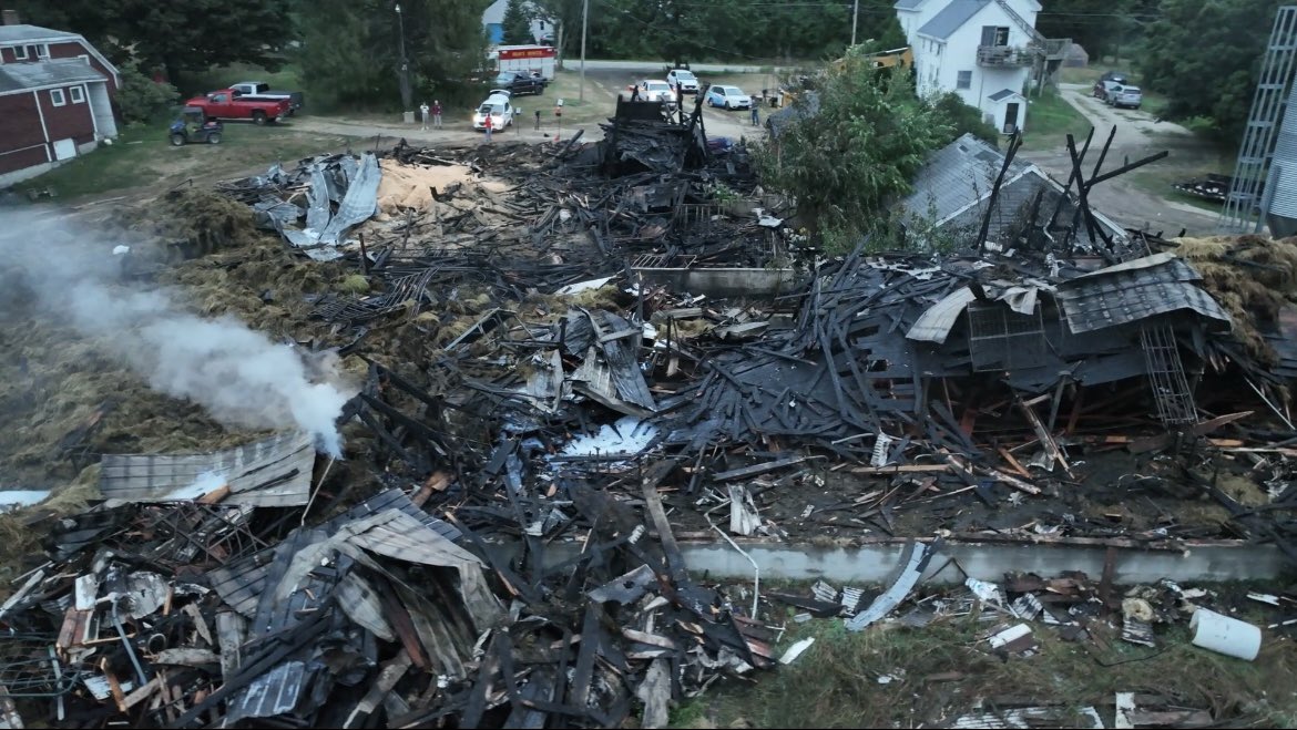 AdrianaSanxhez's tweet image. Some still images of the drone footage our photographer @JohannaSeal took this morning of the Flaggy Meadow Farm. 

You can find the drone footage on our web or social 
@WMTWTV 

#drone #fireME #Mainenews