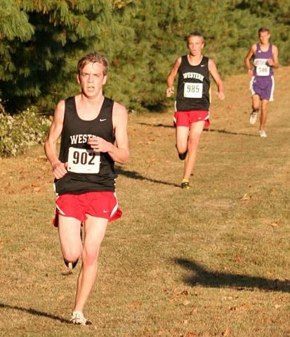 Happy 29th birthday s/o to forget Panther runner John Davis. 