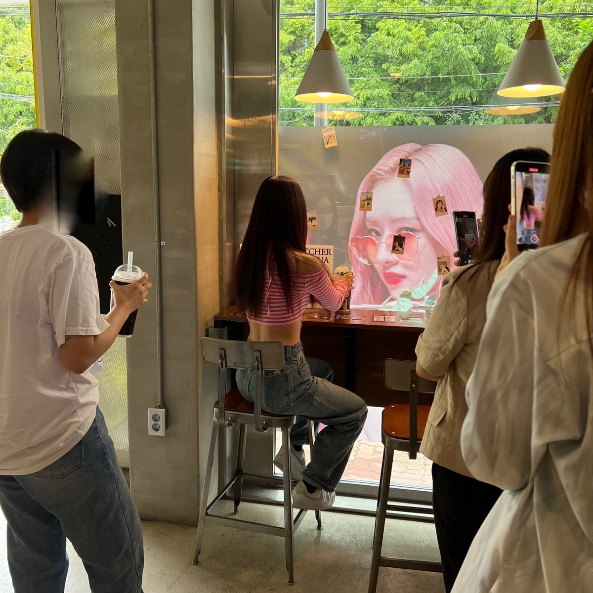 카페스밍스튜디오 ( 연예인 , 이벤트 대관 카페 ) tweet media