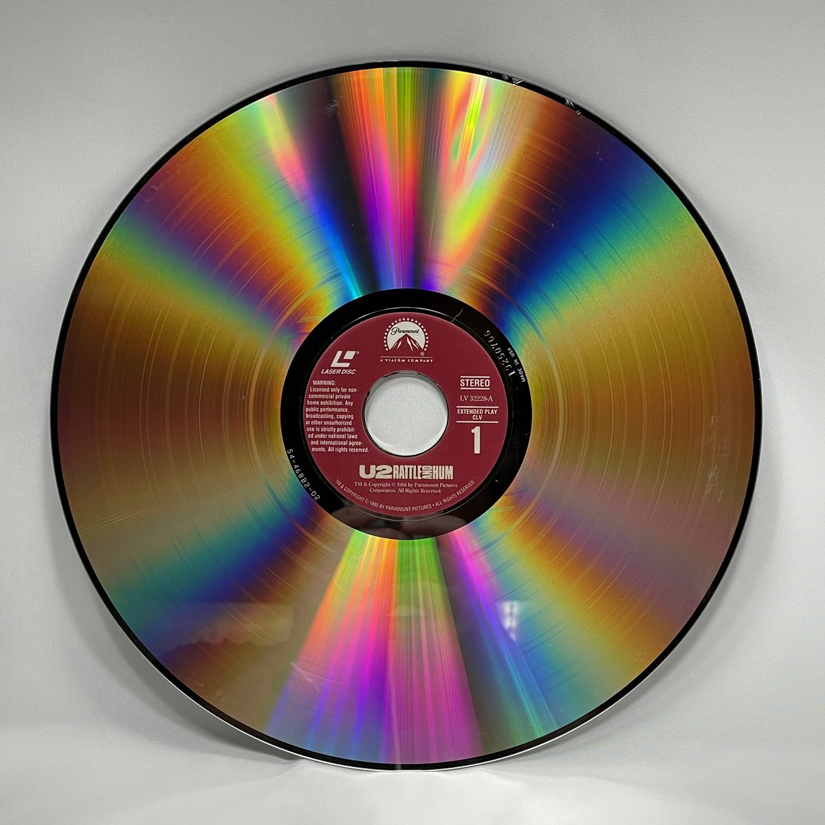 LanceASchart's tweet photo. Today’s #VinylRecords #RecordOfTheDay is shaped like an LP, sounds like an LP, but the color of a CD.
It’s laser disc!
#AlbumCover #VinylCollection #vinyljunkie #vinyladdict #AlbumOfTheDay #Soundtrack
#U2 @U2 #U2RattleAndHum https://t.co/dHnfwCwuj0
