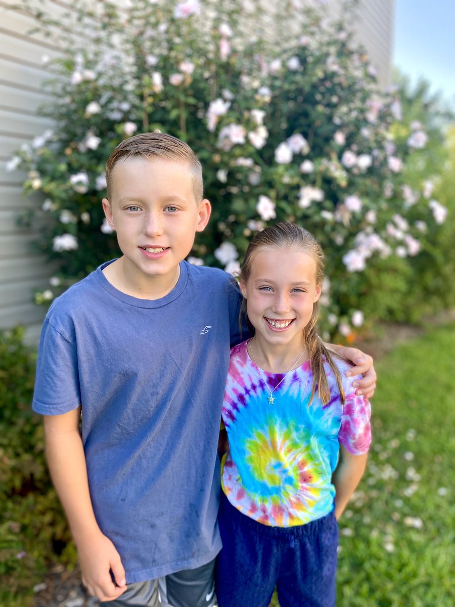 Mega_Sek's tweet photo. Happy First Day if School! We’re ready for a great year! @GaylePanthers @SekingerN @HartwoodES #Back2SCPS22 https://t.co/2ffpd8m6SE