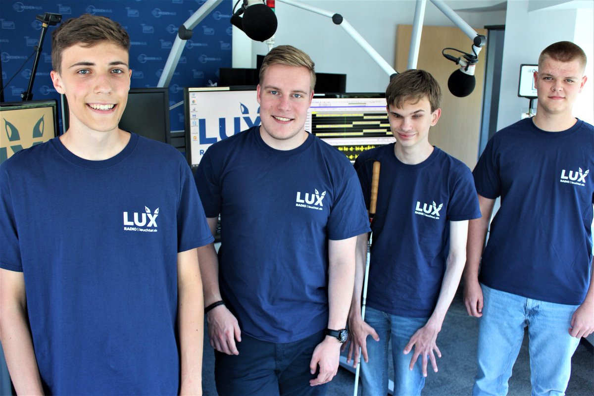 Main_LUX's tweet photo. Dein aktuelles Magazin von Montag bis Freitag 16 - 19 Uhr. Wir sprechen über die aktuellsten Themen aus #Frankfurt und was die Bürgerinnen und Bürger bewegt. Hintergründe, Interviews, Meinungen und Reportagen - Wir nehmen uns Zeit für die wirklich wichtigen Dinge. https://t.co/QPIPU6xNJK