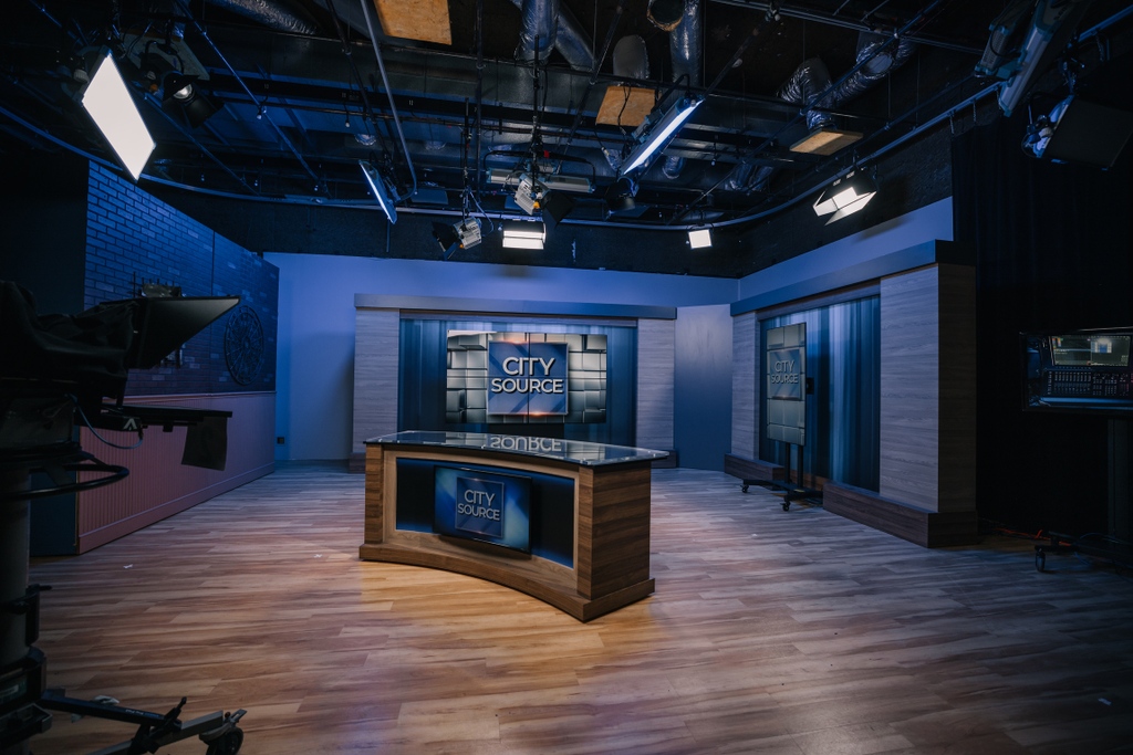 digiknowdri's tweet photo. Installing RGB lights should always be on your list, especially if they're from @ArriChannel 💡
Check out the link in our bio!
#AV #DigitalResources #AVLife #TexasAV #DigiKnowDri #StudioLighting #LightingSystem
#DigitalTech #DigitalTechnology #Arri #ArriLights #Lighting https://t.co/an9Ekj99Jy