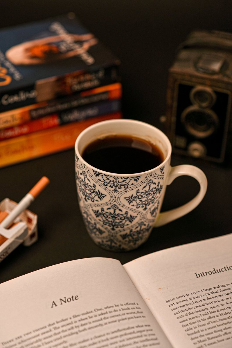 sandeep3012's tweet photo. Black coffee anyone?
#coffe #blackcoffee #photography #CoffeeTime #PhotoOfTheDay #visakhapatnam #vizag #sandeeppantulaphotography https://t.co/PTuq6T8Bea