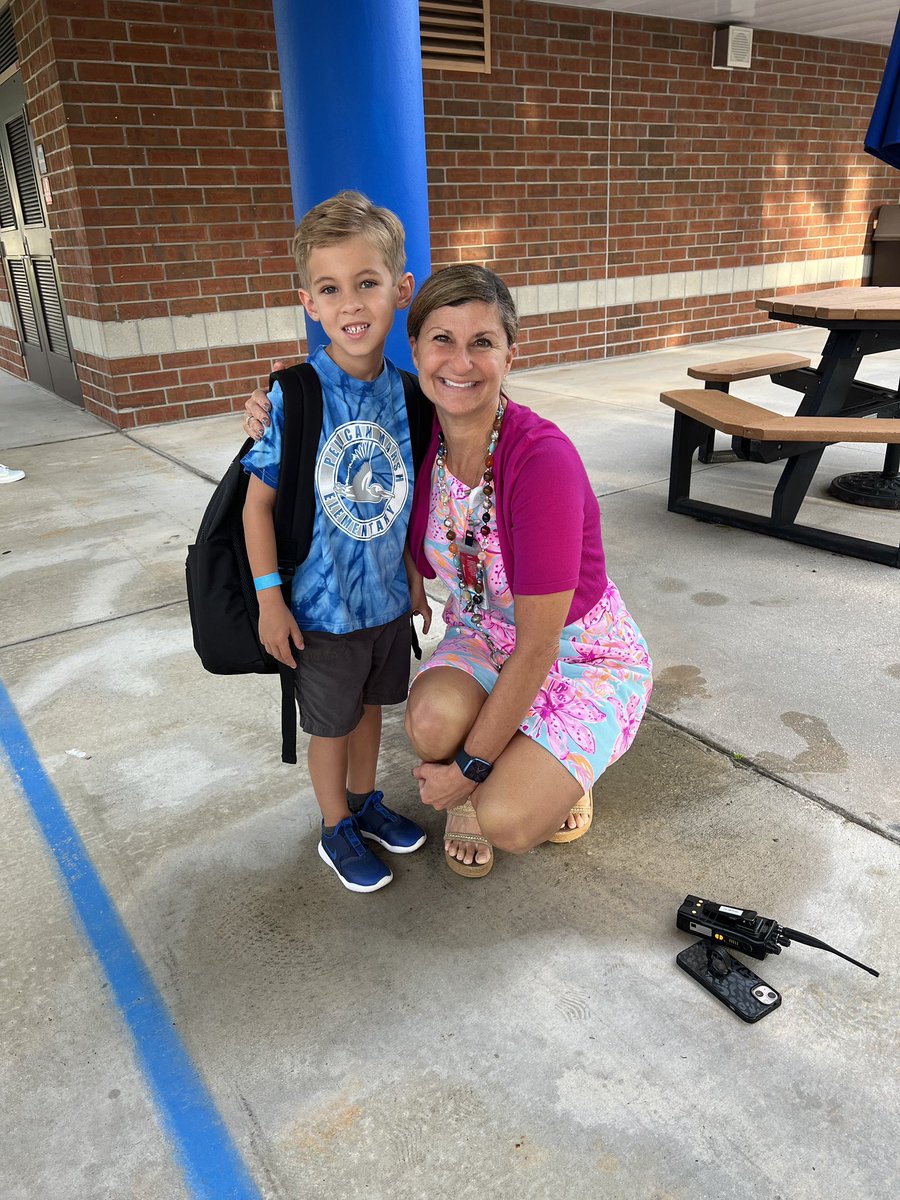 So love seeing the excited smiles  of Kinder Pelicans! <a href="/pmepelicans/">Pelican Marsh</a> <a href="/collierschools/">Collier County Public Schools</a> <a href="/PMEMrsCassilly/">Robyn Cassilly</a> <a href="/MrsMuellerPME/">Mrs. Mueller</a> #ccpsfirstday