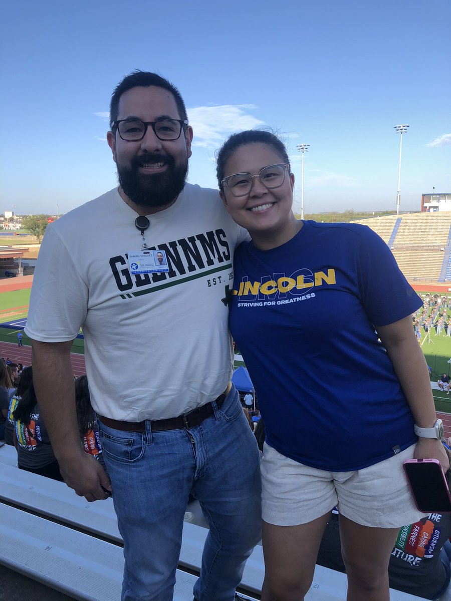 House Divided! #differencemaker <a href="/SanAngeloISD/">San Angelo ISD</a> <a href="/Ms_Coty/">Ms. Coty</a>