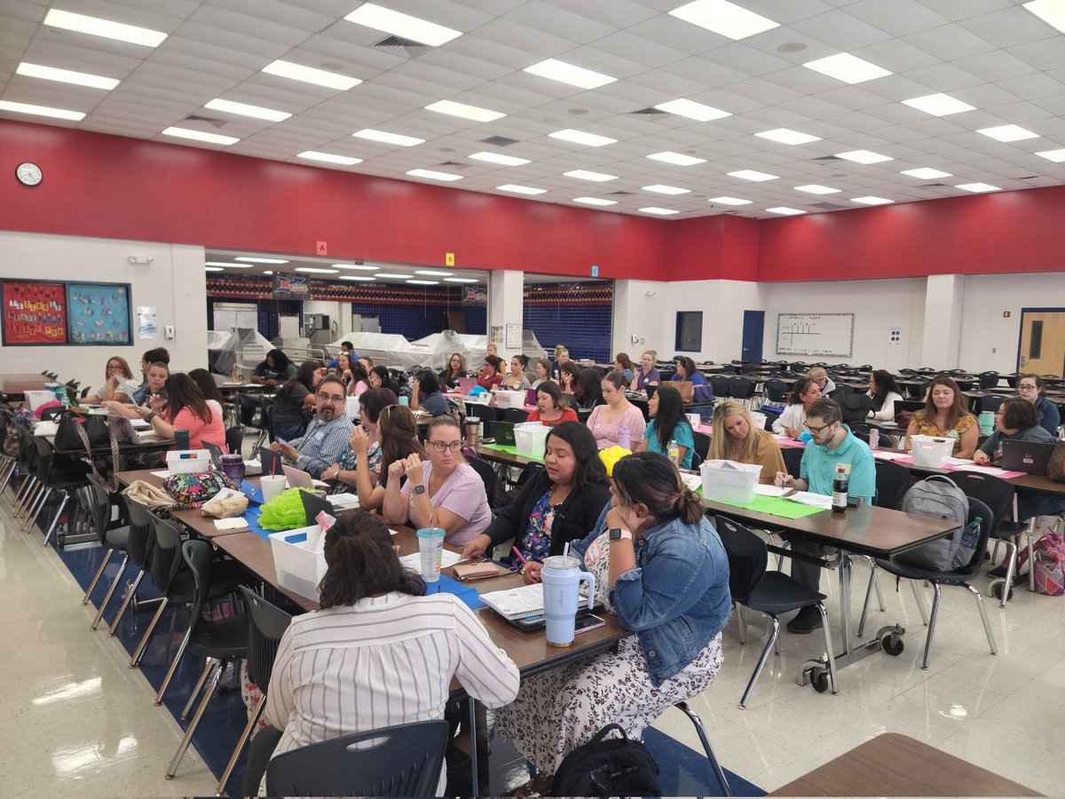 Selene Talamantes (@stalamantesbist) on Twitter photo Kicking off TRA this morning with great discussions about reading! #TRA_Northside <a href="/SandraReadSPC/">Sandra Guillen</a> Kicking off TRA this morning with great discussions about reading! #TRA_Northside <a href="/SandraReadSPC/">Sandra Guillen</a>