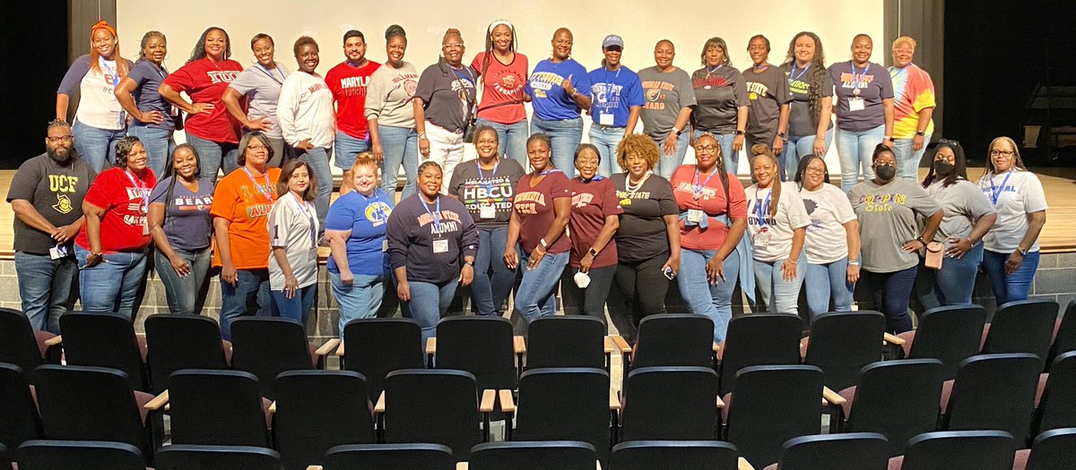 It’s Day 3 of <a href="/1NTBC/">New Teacher Boot Camp</a>! Our <a href="/OPLLpgcps/">PGCPS Office of Professional Learning & Leadership</a> Mentors are representing their colleges and universities today! We are #PGCPSproud #NTBC22 <a href="/CoachKHolden14/">Dr. Kristi Holden</a> 
📸:<a href="/KNealeTeaches/">Dr. Katreca Neale</a>