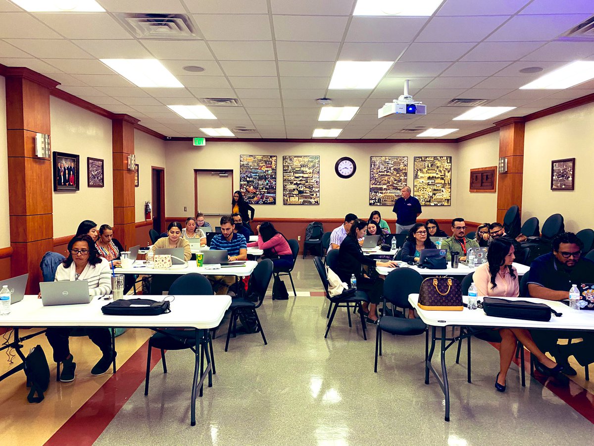 EBethMH's tweet image. Thanks @LosFresnosCISD for letting me work with your teachers on #mathwriting as part of your writing initiative. What a wonderful group of dedicated teachers! I loved seeing how they will integrate writing and support vocabulary in math.