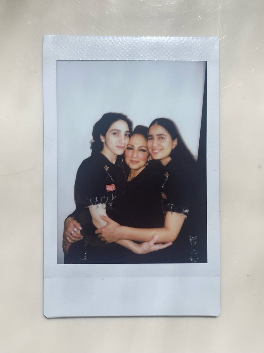 GloriaEstefan's tweet photo. Ok, people, if you want to hear the, never-before heard, inside scoop on MY own world, check out @inourownworldpod @holagemeny @emilyestefan @myculturapodcasts @iheartpodcast
#InOurOwnWorldPod #iHeartPodcast #GloriaEstefan #EmilyEstefan #GemenyHernandez
#PREPARENSE โค๏ธโค๏ธโค๏ธ https://t.co/Viw1sxzZF4