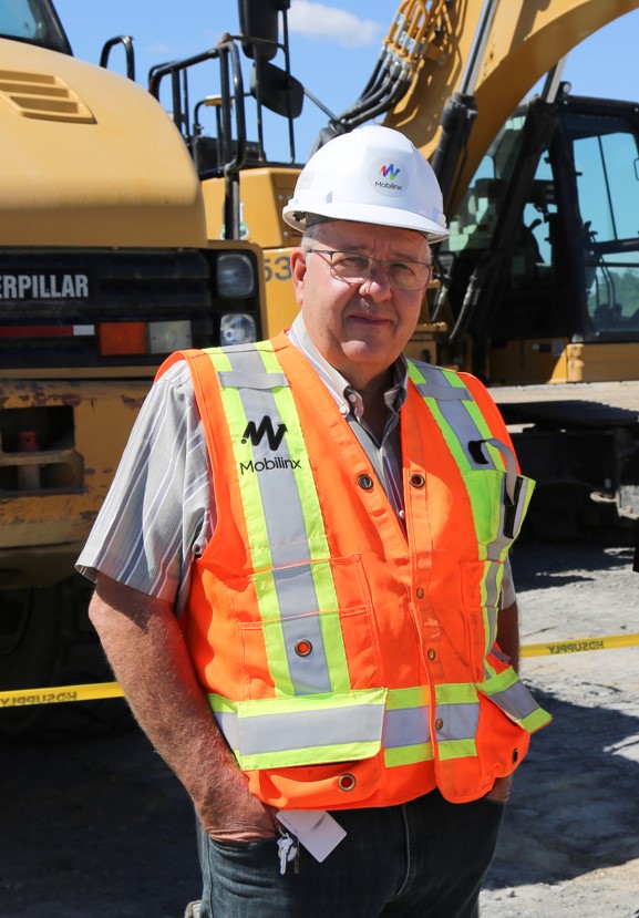 In remembrance of Augusto Chiarello on the anniversary of his passing. In his years at Bot, his career path progressed from summer student to truck driver, labourer, surveyor, superintendent, Project Manager, Manager of Northern Operations, and Director of Northern Operations.