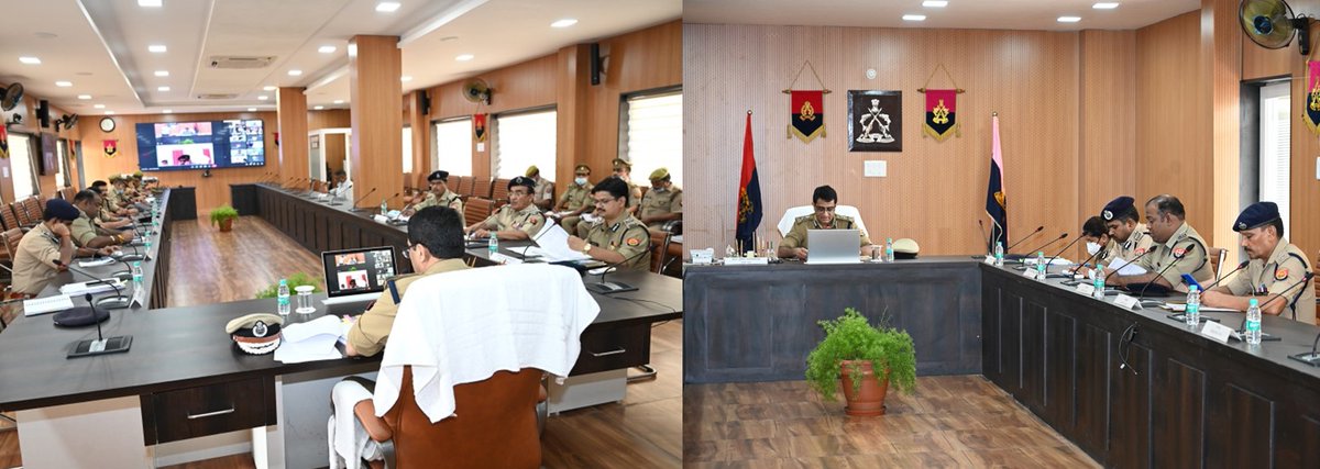 Dgpacup's tweet photo. 10-08-2022/ PAC Hqrs Lucknow
वीडियों कान्‍फेन्सिग के माध्‍यम से ‘आजादी का अमृत महोत्‍सव’ की तैयारियों की समीक्षा तथा पीएसी बल में अनुशासन से सम्‍बन्धित दिशा निर्देश ..... https://t.co/09iJ4KGF1d