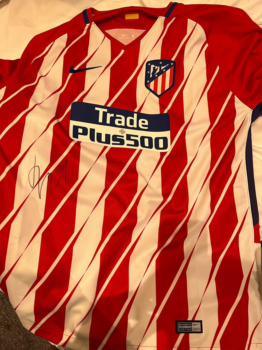 La Liga starter til helgen, og det spilles kamper fredag, lørdag, søndag og mandag 😍

VINN SIGNERT ATL MADRID DRAKT 🤍❤️

✔️ 🔁 + følg oss
✔️ Korrekt resultat i åpningskampen Osasuna - Sevilla

Én heldig vinner får #oddsbonus samt trøya tilsendt i posten! 📯

#sjekkoddsen