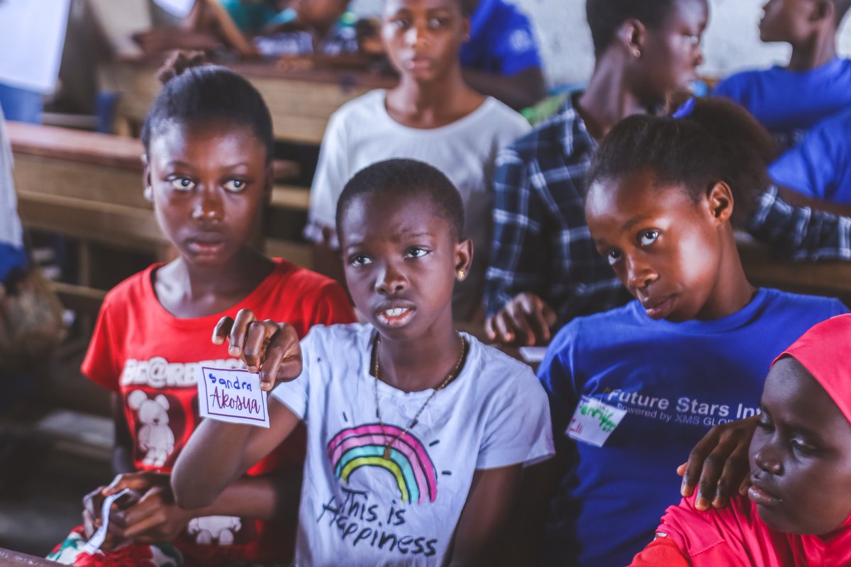 Kweikuma_'s tweet photo. A mentoring session with some school children... It was refreshing hearing all those amazing dreams of these young ones #communityservice #Mentorship leadership https://t.co/Qv2YNT6ZHf