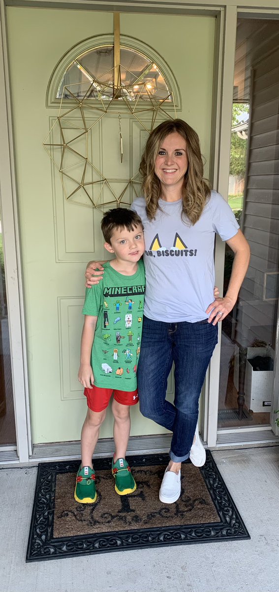 BradiKendall's tweet photo. We may be smiling but my shirt shows our true feelings about Bluey dropping on the first day of school! #ohbiscuits #Bluey @disneyplus @OfficialBlueyTV https://t.co/W4LQqLgCmE