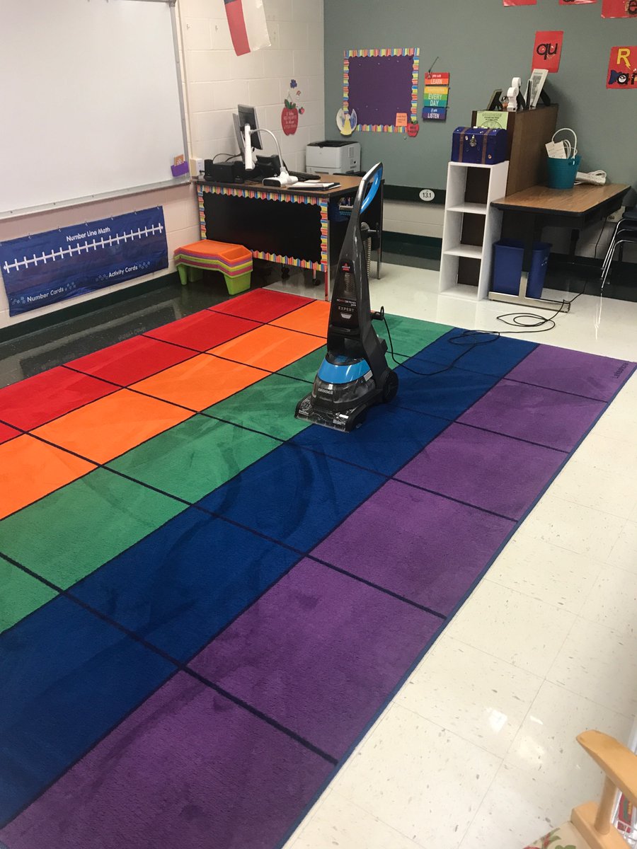 ZooTaylor's tweet photo. The tradition continuesโฆ.@NISD @NISDMyers #cleankindercarpets #guaranteedquality https://t.co/Tx3LdRMGR1