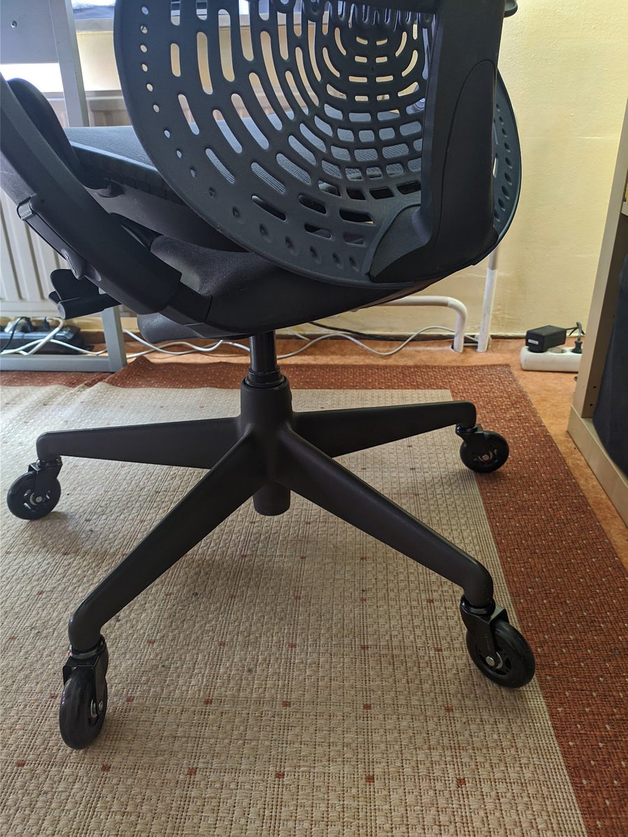 victix11's tweet photo. My chair has roller blade wheels now, which means I am for sure the coolest kid on the block 😎 https://t.co/Bci3I5ULyg