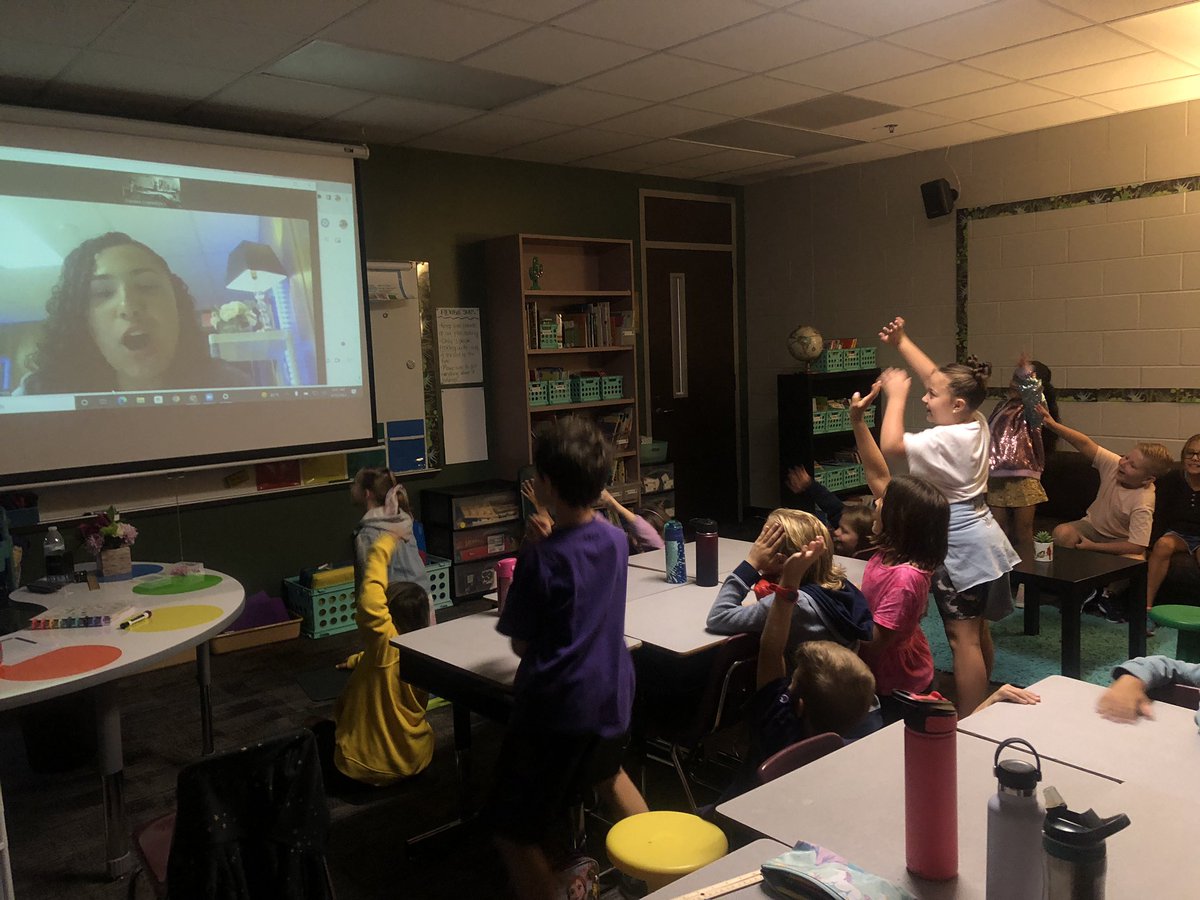 When your last year teacher Zooms to wish you a great year! Once a Bear, always a Bear Sra Meneses <a href="/HumbleISD_BBE/">Bear Branch Elem</a>