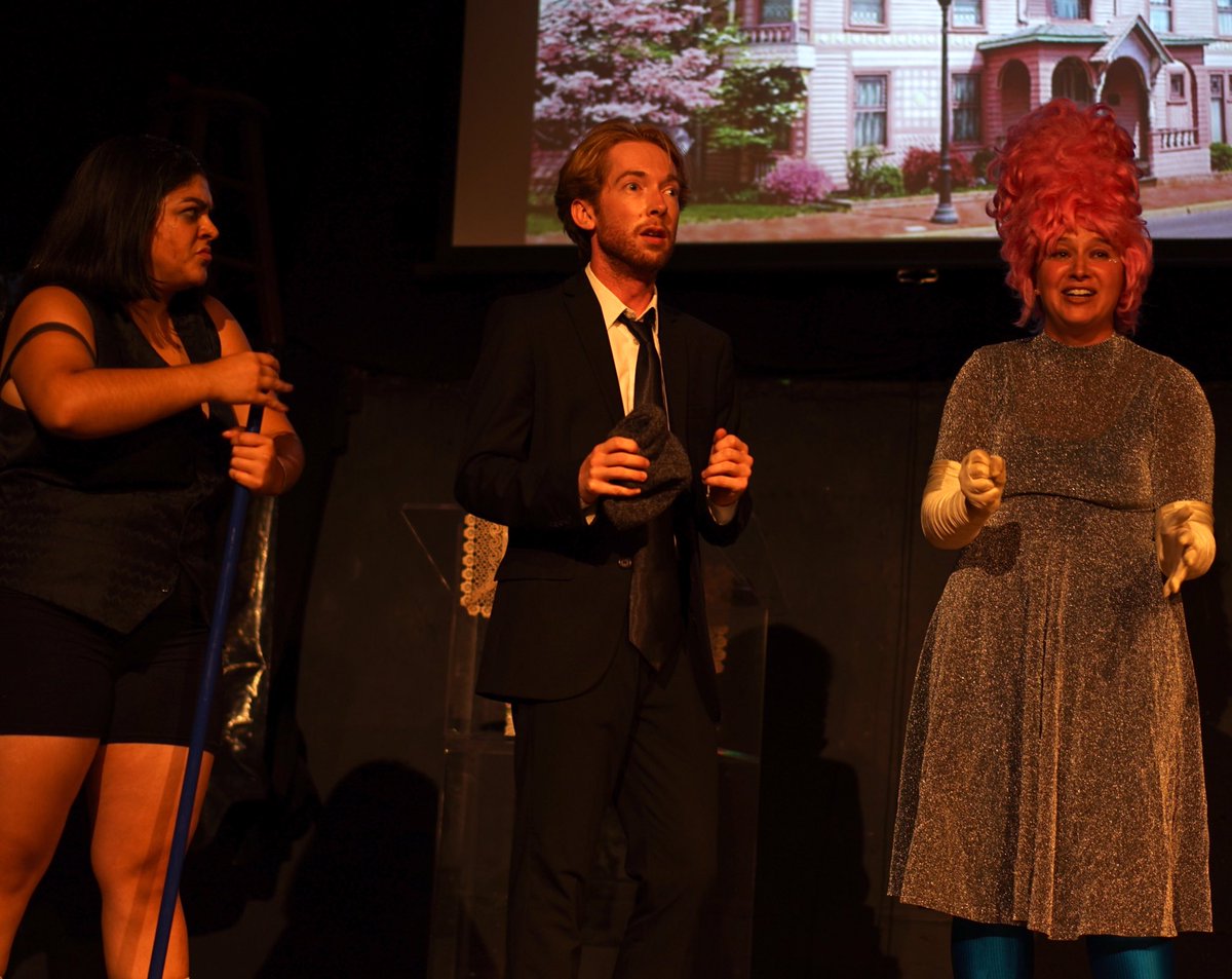 MitchFAnderson's tweet photo. I love @joysbnb so much

ft.
@JessyMornerRitt 
@qveenofspain 
@davidschedule 
@brooklynfungus 
@jamieloftusHELP 
.
produced by the essential @meljbar 
hosted by the essential @ElysianTheater https://t.co/fwO2pOwdf2