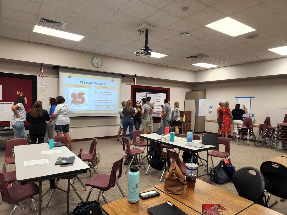 MASmith13's tweet photo. #1lisd @pgliljedahl @LISDSecMath @LeanderISD #thinkingclassroom #split25 High School Math teachers experiencing #VNPS #KnowledgeMobility https://t.co/gAckZK26Kc