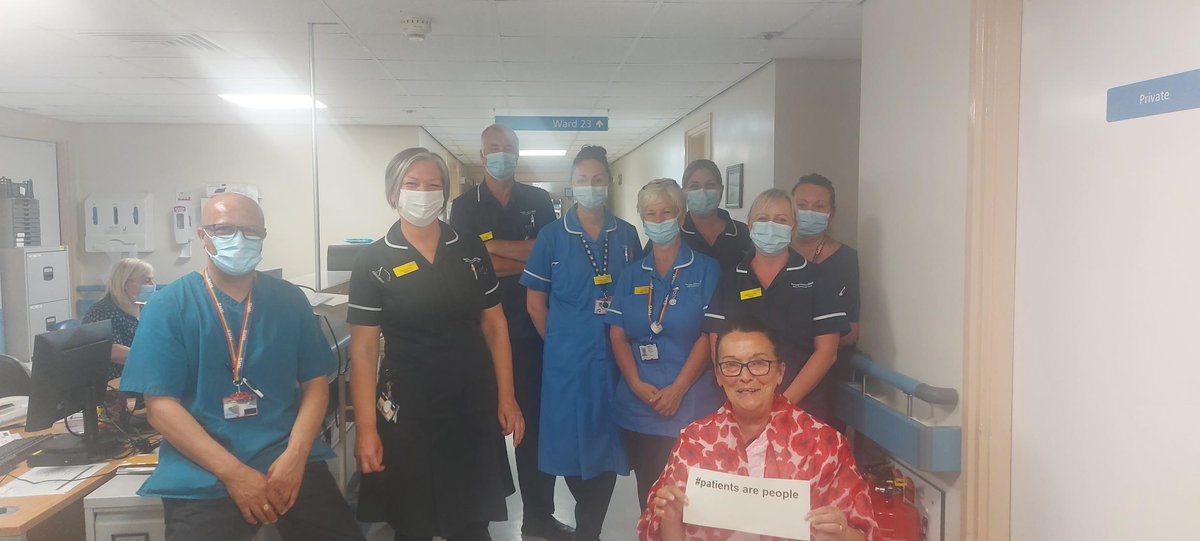 proudtoengage's tweet photo. #PatientsArePeople campaign continued on to Ward 24 this afternoon where the fabulous staff will start to implement '3 things about me' to support interaction between our staff and patients. #AlwaysEvents #ProudtoImprove
@barnshospital https://t.co/jhwG0Mng8n