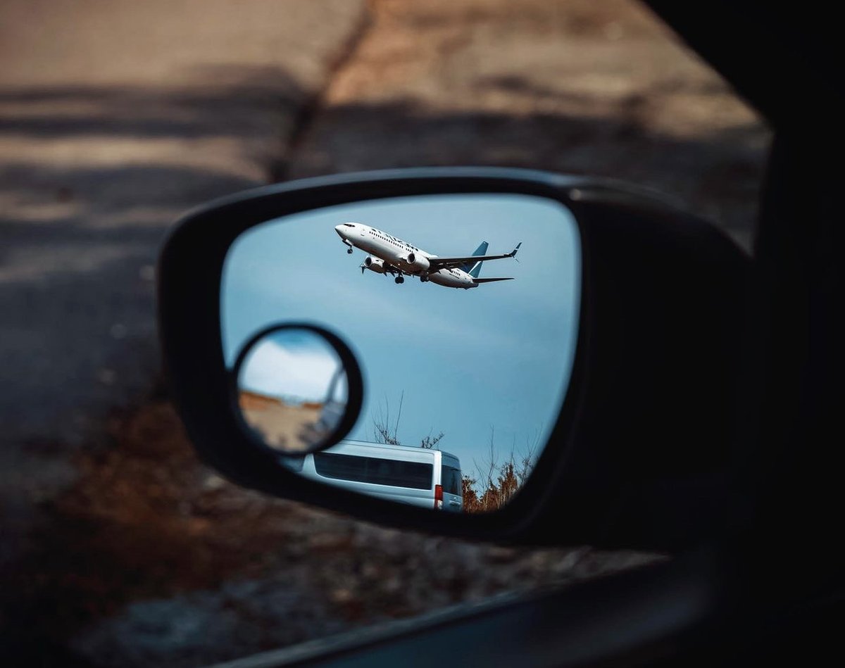 WestJet tweet media