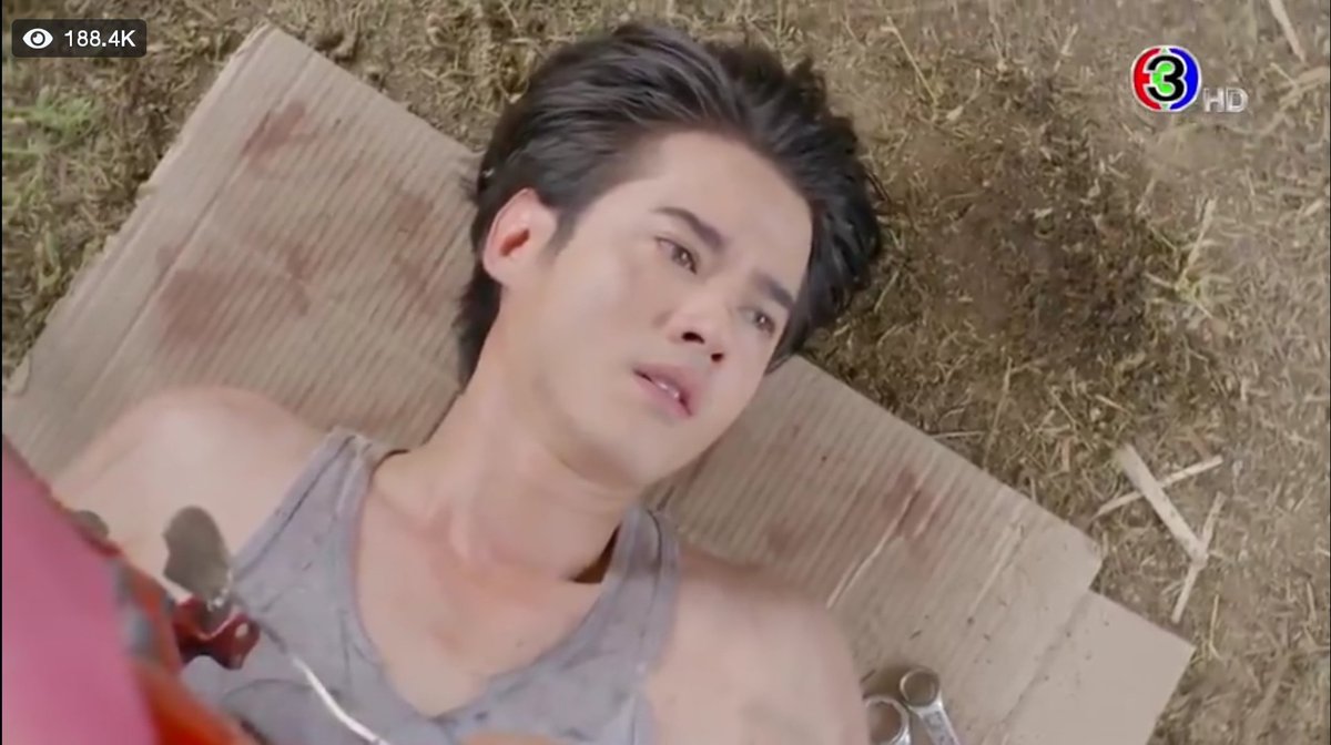 starholicxx's tweet photo. ออกมาเบรกเดียวแต่มาริโอ้คือหล่อไปยันตีสี่ของพรุ่งนี้แล้ว #คือเธอEP7 https://t.co/9wTPw3WblJ