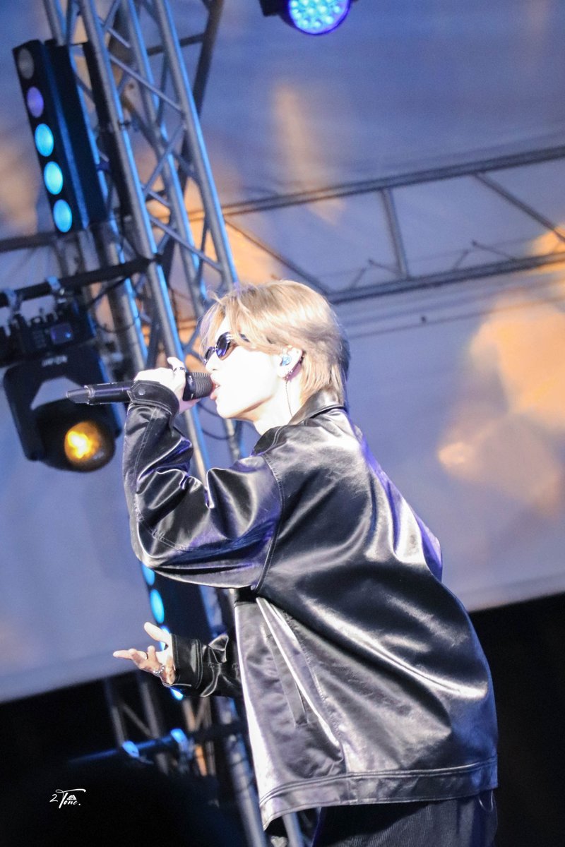 2TONE__tt's tweet photo. DEBUT (4)
#TYTANDebutShowCase 
#TYTAN 
#411ent #411Music

#2TONE__tt https://t.co/tXkbcJiAUo
