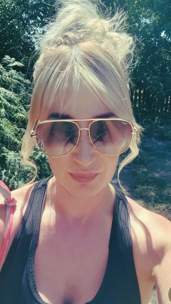 Elle Jay tweet media