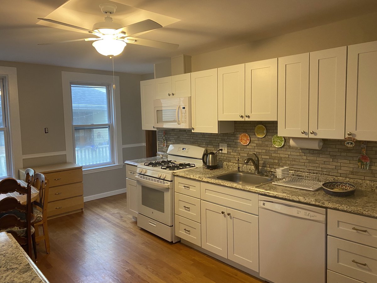 erica stox tweet media