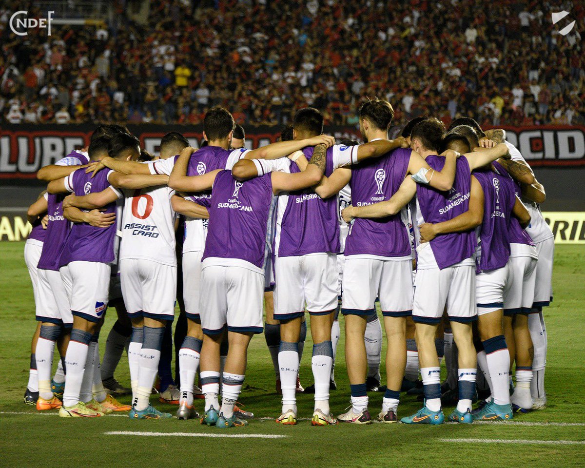 Nacional le ganó a Vélez de visitante. Pasó por arriba a Estudiantes en el GPC. Ambos siguen en Libertadores. Le ganó 3-0 a Bragantino (8º en el Brasileirao). Le ganó a Unión (3º en su Liga) acá y allá. Hasta el partido de ayer siempre fue competitivo. Ni fenómenos ni espantosos.
