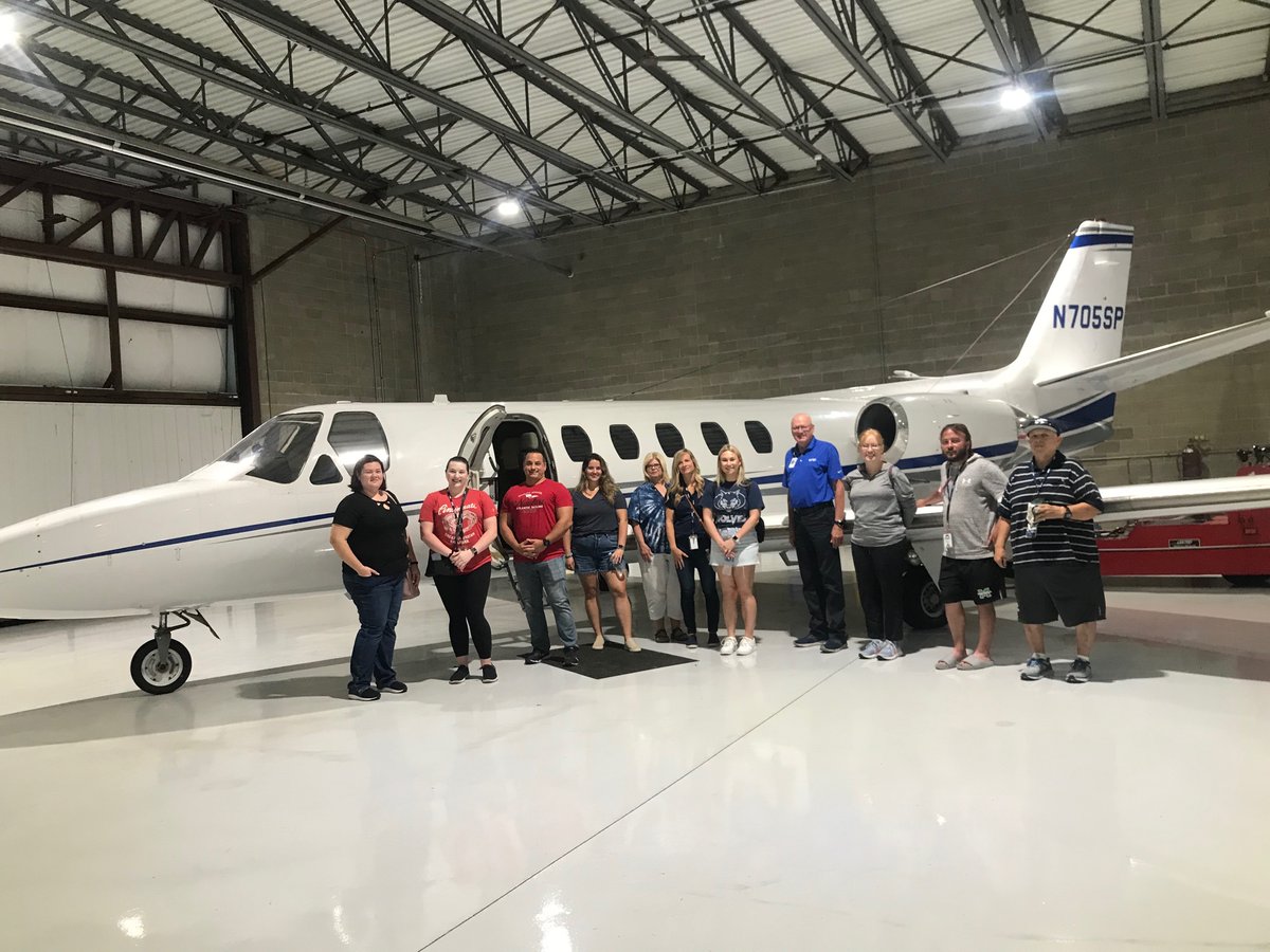 MrsGrafTechEdu's tweet image. Teachers from @WCWolves at Sporty’s Aviation today!  #wclearns @besse_WC