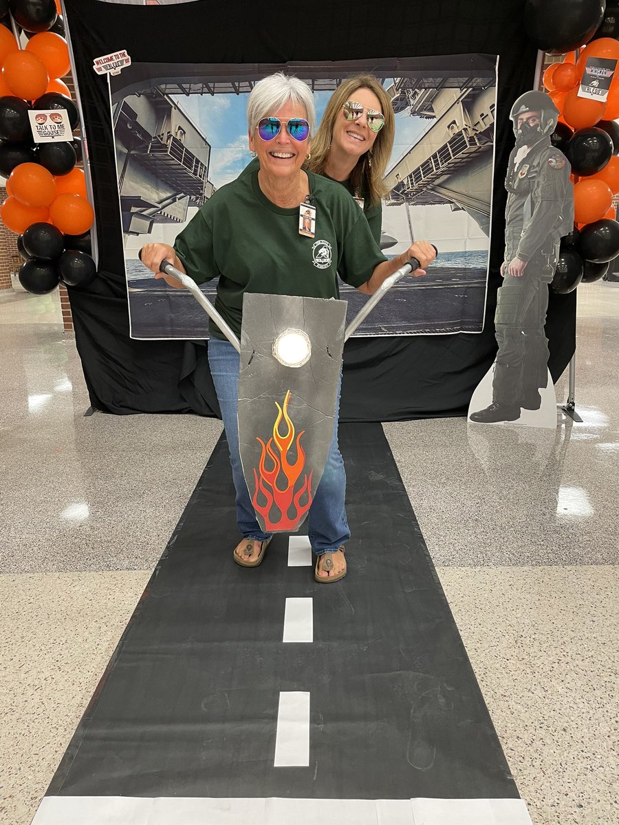 Such a fun way to kick off the school with Aledo ISD TGA-2223 Convocation.  Can’t wait to ride through this school year with Dep Sup Lynn McKinney <a href="/AledoISD/">Aledo ISD</a> #GrowingGreatness