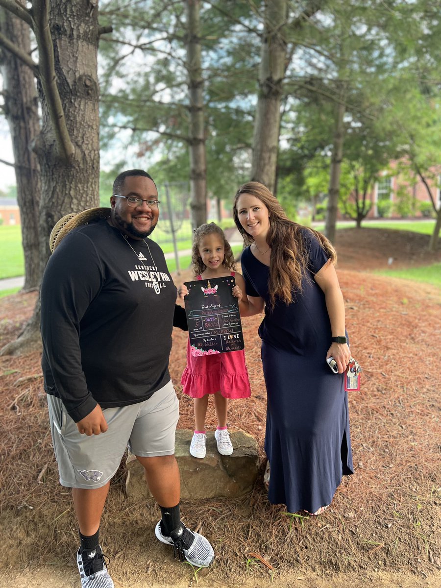 kwc_football's tweet photo. Today is a very special day as our very on started Kindergarten!
#DIGIN #OneHeartbeat #ForTheW #PrincessP https://t.co/oobAmZYRff