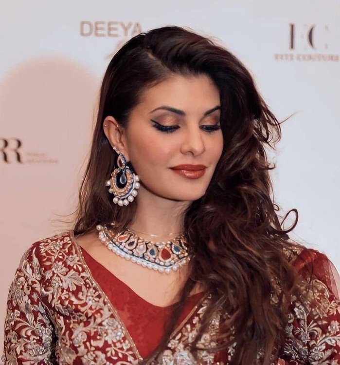 jacq_shivam's tweet photo. JacQueen's bday !!
@Asli_Jacqueline
.
#HappyBirthdayJacqueline https://t.co/gRL73ZiSF2