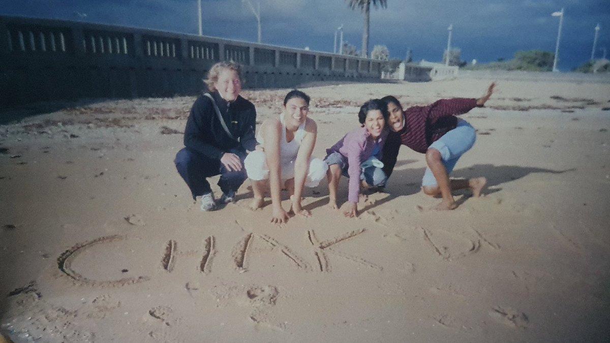 Took this pic in Melboure 16 years ago ! Innocent and oblivious to the fact that it would become such a successful and loved movie.
15 years of love and Happiness
#15YearsOfChakDeIndia