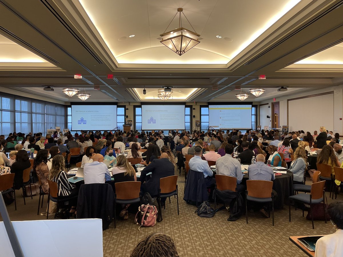 TNellegarTech's tweet photo. Excited to be spending the next three days with the talented administrators from @NPSvoices kicking off the 2022-23 school year. https://t.co/Cjl9Fx7ny6