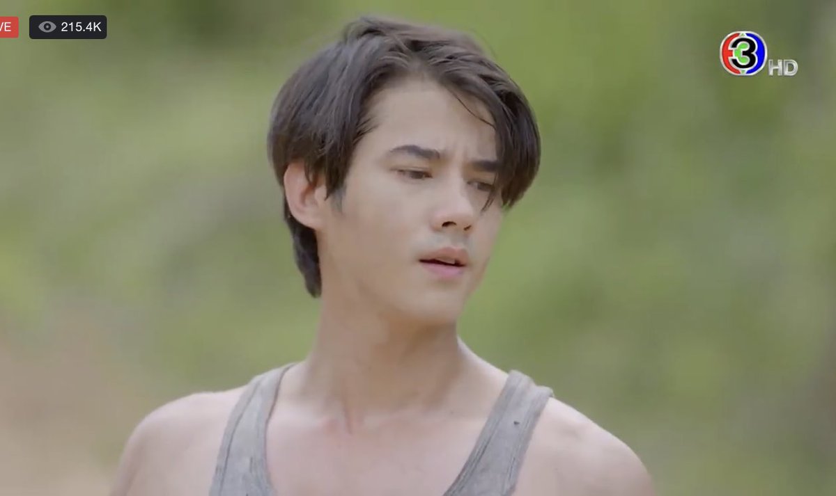 NooNING_ham's tweet photo. วันนึงมี 24 ชั่วโมง พี่โอ้หล่อไปแล้ว 25 ชั่วโมง เพราะหล่อเกินนน #คือเธอEP7 #คือเธอ #มาริโอ้ https://t.co/kluWSFTEvQ