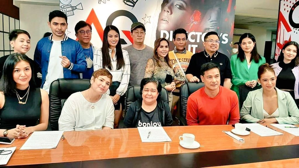 DEVONline_SQUAD's tweet image. THE CAST 🤩🙌
#Ligalig 

#DevonSeron | Devon Seron 
©