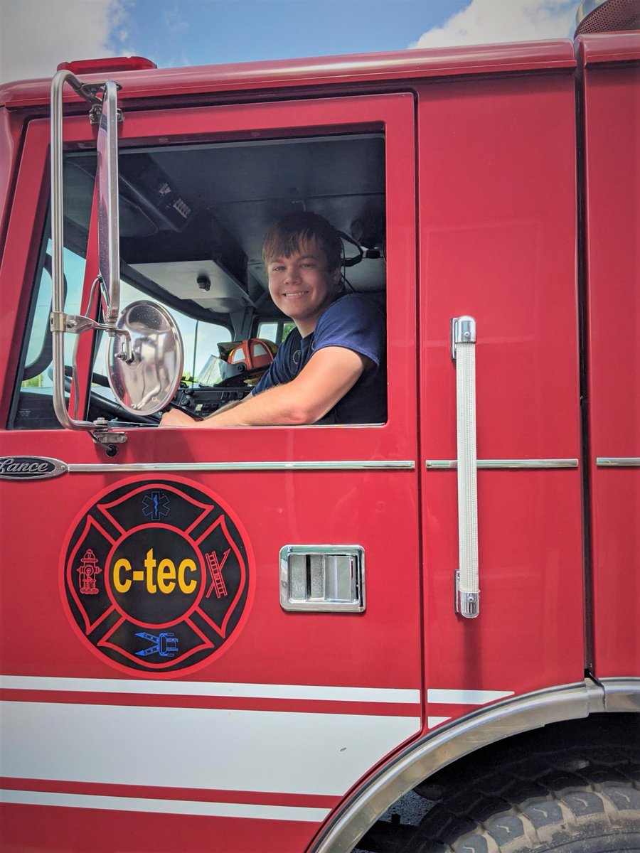 Hard not to smile when you are behind the steering wheel of a fire truck. The awesome opportunities for students in our Secondary Center is something to smile about!
#skillsmatter #careertechohio
