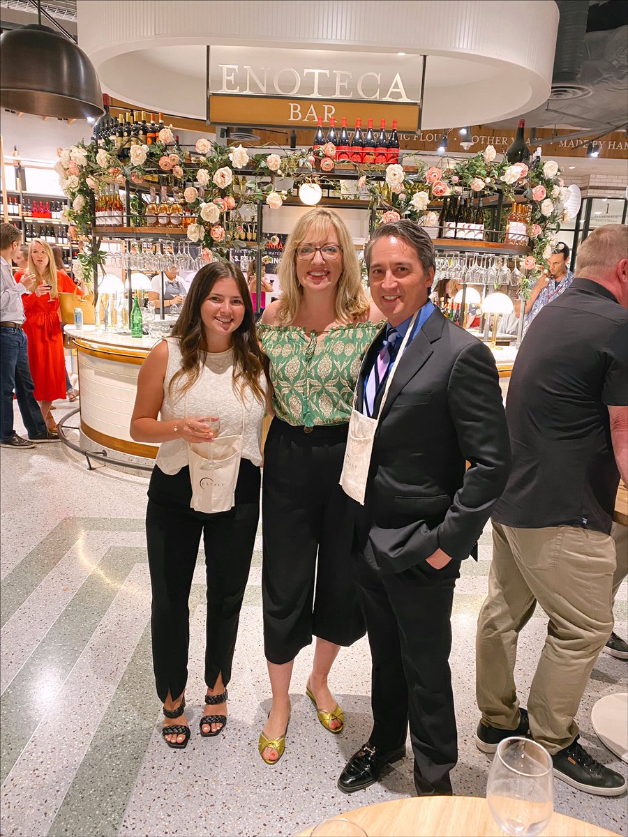 EndicottPR's tweet photo. Endicott PR joined a wonderful event at Eataly last night in celebration of DFW Restaurant Week's 25th anniversary and this years' kick-off. Great food, wine, and people! Special thanks to all who made it happen! @eatalyusa @DFW_RW https://t.co/nMbSxV5zSE