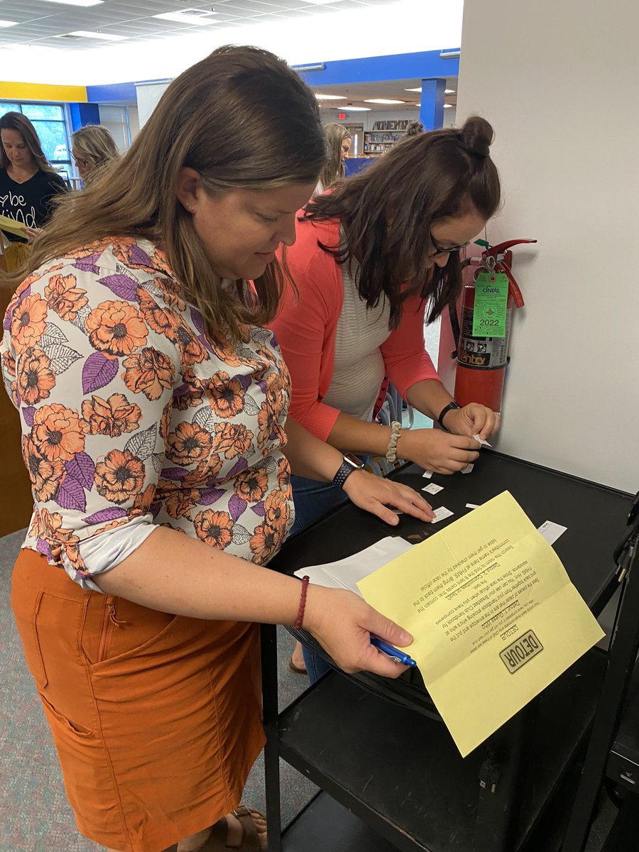 Kelly Longo tweet media